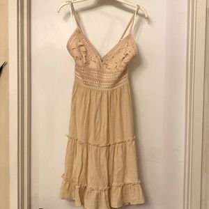 LOVE TREE Dress; V-Neck Spaghetti Strap Bowknot Backless/Sleeveless Lace